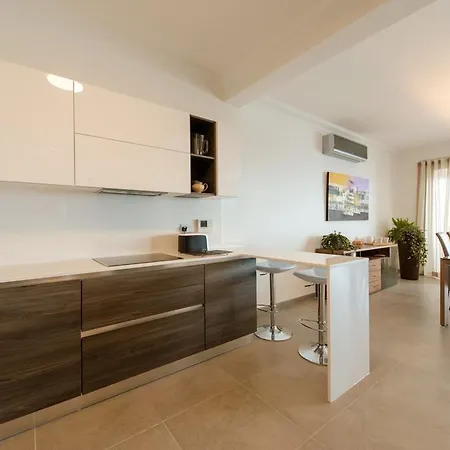 Seafront Apartamento