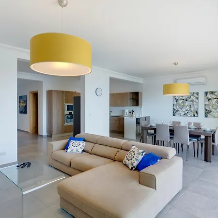 Seafront Apartamento