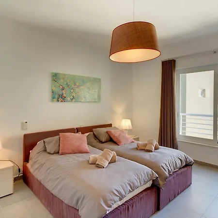 Seafront Apartamento *