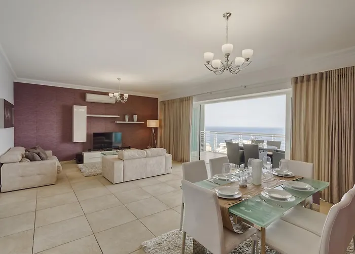 Seafront By Buena Vista * Sliema