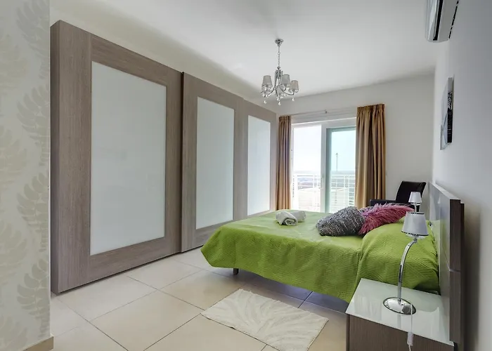 Seafront By Buena Vista Lejlighed Sliema