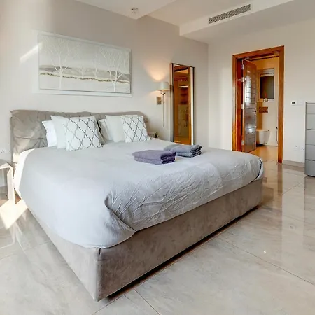 Seafront Apartment Sliema