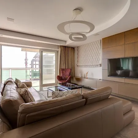 Seafront Apartment Sliema
