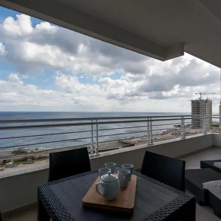 Seafront * Sliema