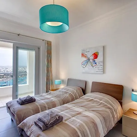 Seafront By Buena Vista * Sliema
