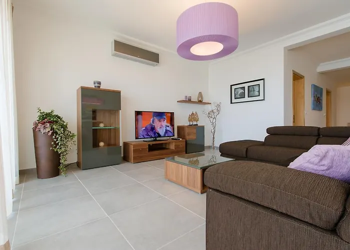 Apartament Seafront By Buena Vista *