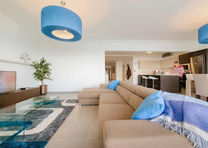 Seafront By Buena Vista