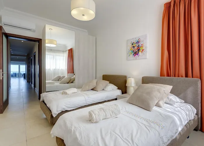 Seafront By Buena Vista