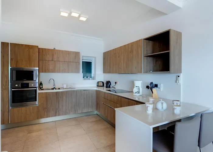 Apartament Seafront By Buena Vista *