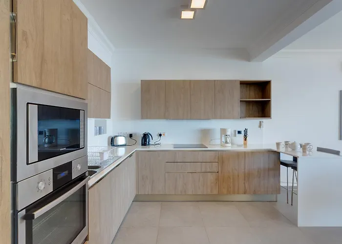 Seafront By Buena Vista