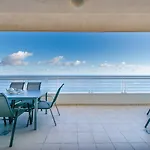 Seafront By Buena Vista Apartment